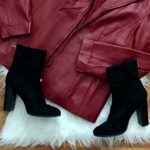 Forever 21 black booties!